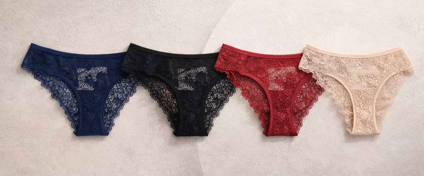 CALCINHA BONECA EM RENDA/ CULOTTE DE POUPÉE EN DENTELLE